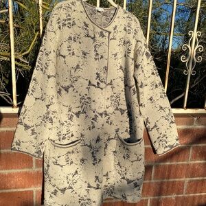 J. Jill Cream and Gray Patterned Cardigan